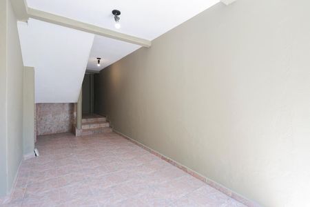 Casa à venda com 120m², 1 quarto e 1 vaga Casa à venda com 120m², 1 quarto e 1 vagaGaragem
