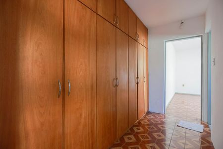 Casa à venda com 120m², 1 quarto e 1 vaga Casa à venda com 120m², 1 quarto e 1 vagaCloset da Suíte