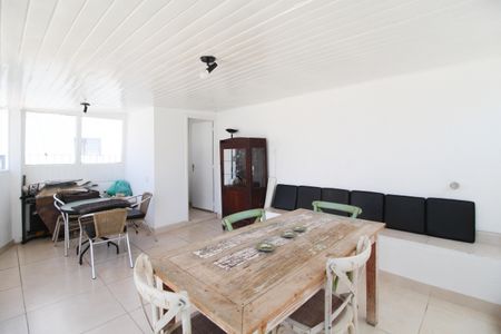 Apartamento para alugar com 210m², 2 quartos e 2 vagas Apartamento para alugar com 210m², 2 quartos e 2 vagasSala 2