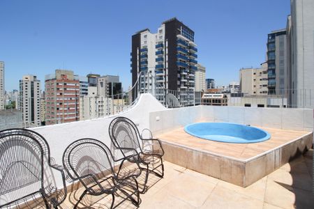 Apartamento para alugar com 210m², 2 quartos e 2 vagas Apartamento para alugar com 210m², 2 quartos e 2 vagasPiscina Cobertura e Privativa