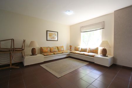 Apartamento para alugar com 210m², 2 quartos e 2 vagas Apartamento para alugar com 210m², 2 quartos e 2 vagasÁrea comum - Salão de festas