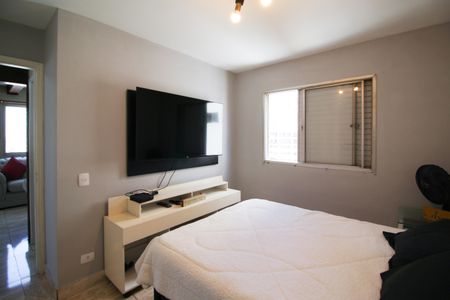 Apartamento para alugar com 210m², 2 quartos e 2 vagas Apartamento para alugar com 210m², 2 quartos e 2 vagasQuarto