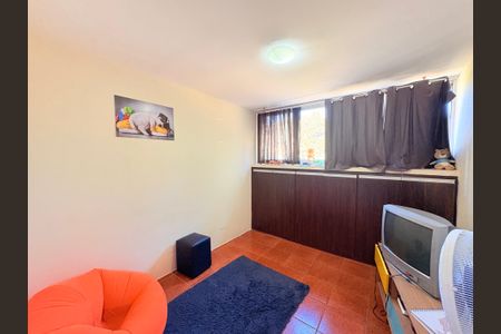 Apartamento à venda com 69m², 2 quartos e 1 vagaQuarto 2