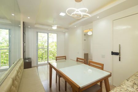 Sala de apartamento para alugar com 3 quartos, 55m² em Campo Grande, Rio de Janeiro