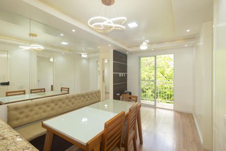 Sala de apartamento para alugar com 3 quartos, 55m² em Campo Grande, Rio de Janeiro