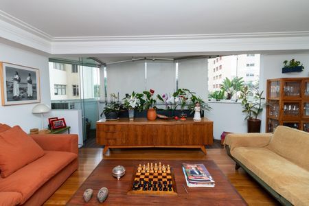 Apartamento à venda com 186m², 3 quartos e 2 vagas Apartamento à venda com 186m², 3 quartos e 2 vagasSala