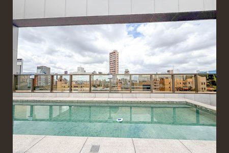 Apartamento à venda com 74m², 2 quartos e 2 vagas Apartamento à venda com 74m², 2 quartos e 2 vagasÁrea comum - Piscina