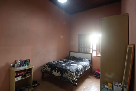 Casa à venda com 240m², 3 quartos e 2 vagasQuarto 2