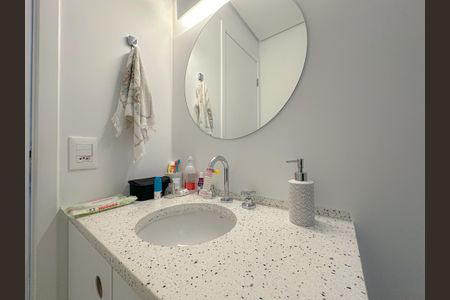 Apartamento à venda com 100m², 2 quartos e 2 vagasBanheiro Social