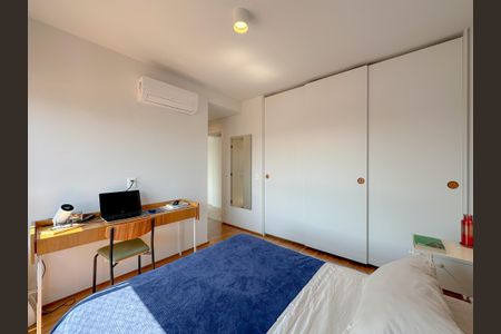 Apartamento à venda com 100m², 2 quartos e 2 vagasSuíte