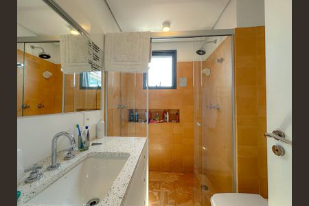 Apartamento à venda com 100m², 2 quartos e 2 vagasBanheiro Suíte