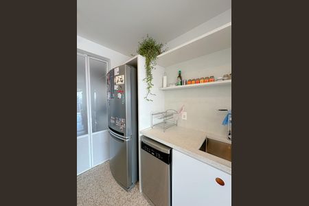 Apartamento à venda com 100m², 2 quartos e 2 vagasCozinha