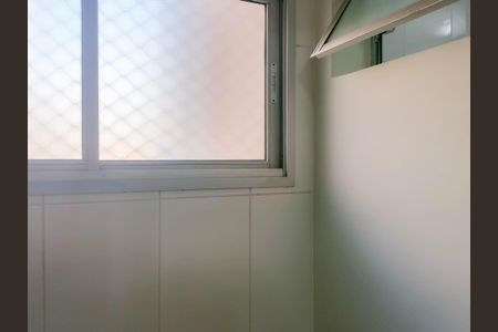 Apartamento à venda com 70m², 2 quartos e 1 vagaÁrea de Serviço