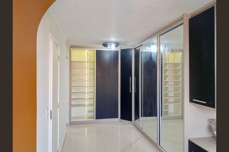Apartamento à venda com 70m², 2 quartos e 1 vagaSuíte