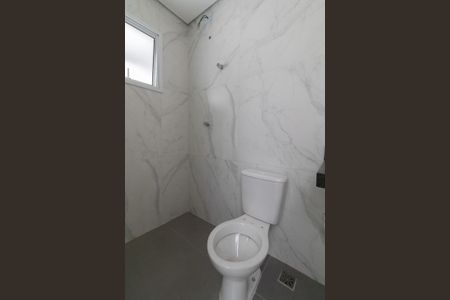 Casa de condomínio à venda com 87m², 2 quartos e 2 vagas Casa de condomínio à venda com 87m², 2 quartos e 2 vagasBanheiro