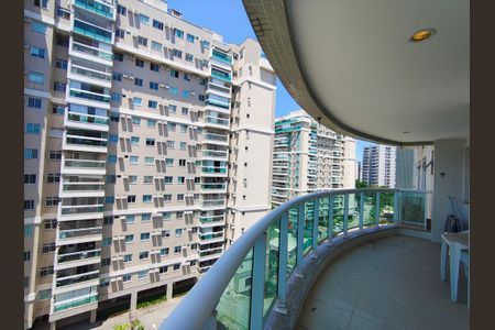 Apartamento à venda com 69m², 2 quartos e 1 vagaSala / Varanda