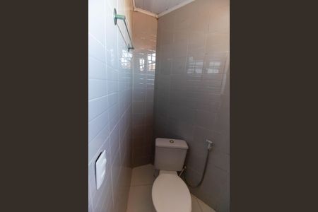 Casa de condomínio à venda com 140m², 3 quartos e 3 vagasBanheiro da Suíte