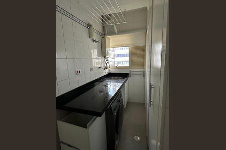 Apartamento à venda com 90m², 3 quartos e 2 vagasLavanderia