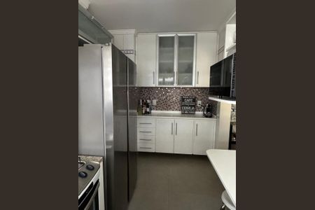 Apartamento à venda com 90m², 3 quartos e 2 vagasCozinha