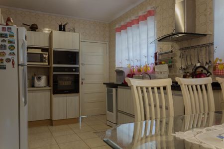 Casa à venda com 186m², 4 quartos e 3 vagas Casa à venda com 186m², 4 quartos e 3 vagasCozinha