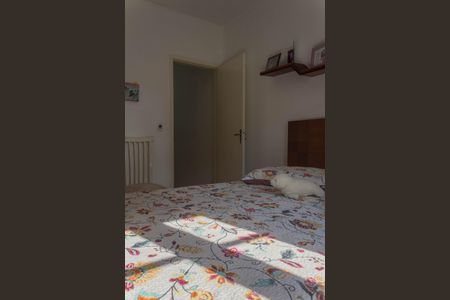 Casa à venda com 186m², 4 quartos e 3 vagas Casa à venda com 186m², 4 quartos e 3 vagasQuarto 2