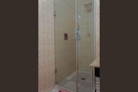 Casa à venda com 186m², 4 quartos e 3 vagas Casa à venda com 186m², 4 quartos e 3 vagasBanheiro Social