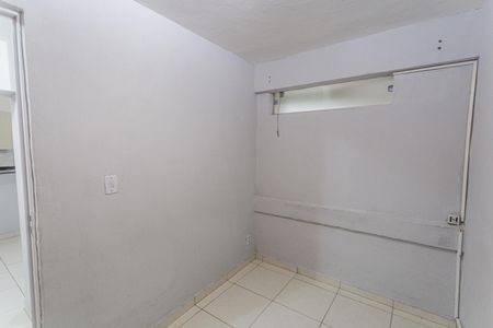 Quarto  de kitnet/studio para alugar com 1 quarto, 35m² em Santa Efigênia, Belo Horizonte