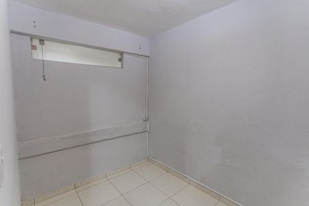 Quarto  de kitnet/studio para alugar com 1 quarto, 35m² em Santa Efigênia, Belo Horizonte