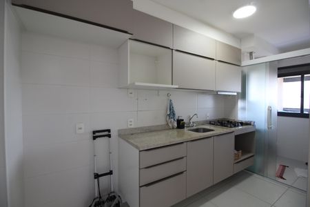 Apartamento à venda com 68m², 2 quartos e 1 vagaCozinha