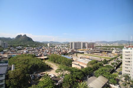 Vista de apartamento à venda com 2 quartos, 68m² em Barra Olímpica, Rio de Janeiro