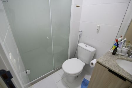 Apartamento à venda com 68m², 2 quartos e 1 vagaBanheiro Social