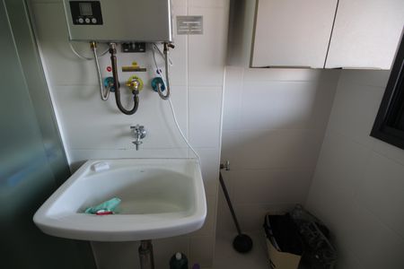 Apartamento à venda com 68m², 2 quartos e 1 vagaÁrea de Serviço