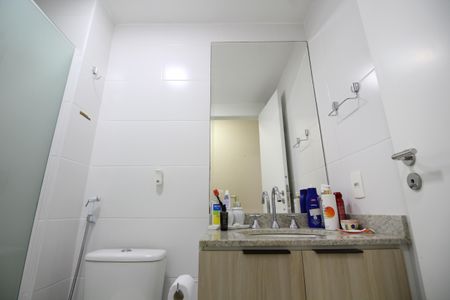 Apartamento à venda com 68m², 2 quartos e 1 vagaBanheiro Social