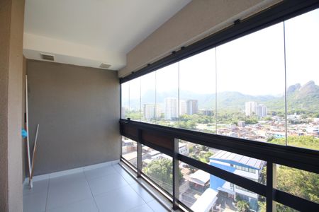 Varanda de apartamento à venda com 2 quartos, 68m² em Barra Olímpica, Rio de Janeiro
