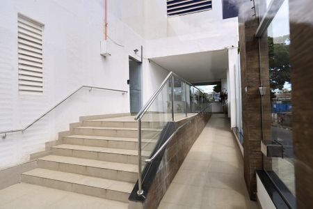 Apartamento à venda com 58m², 2 quartos e 1 vagaEntrada