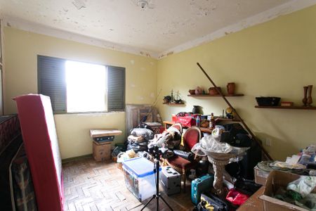 Casa à venda com 250m², 4 quartos e 5 vagas Casa à venda com 250m², 4 quartos e 5 vagasQuarto 4