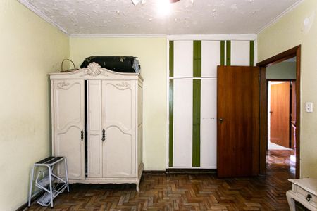 Casa à venda com 250m², 4 quartos e 5 vagas Casa à venda com 250m², 4 quartos e 5 vagasQuarto 3