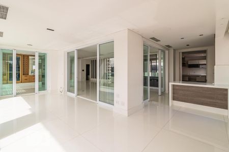 Apartamento à venda com 4 quartos, 322m² em Tamboré, Santana de Parnaíba