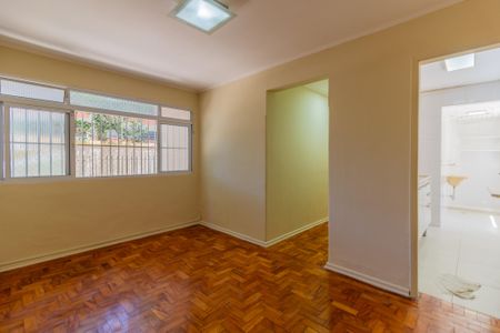 Sala de apartamento para alugar com 2 quartos, 50m² em Alto de Pinheiros, São Paulo