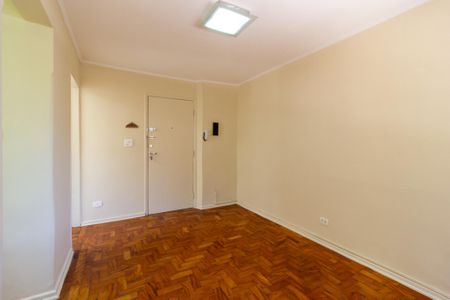 Sala de apartamento para alugar com 2 quartos, 50m² em Alto de Pinheiros, São Paulo