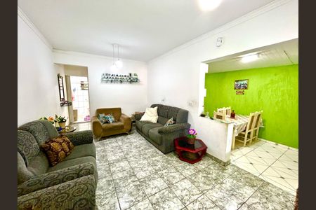 Sala de casa à venda com 2 quartos, 156m² em Jardim Santa Barbara, Guarulhos