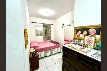 Quarto 2 de casa à venda com 2 quartos, 156m² em Jardim Santa Barbara, Guarulhos