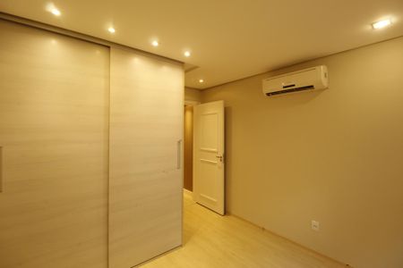 Apartamento para alugar com 90m², 2 quartos e 1 vagaQuarto 