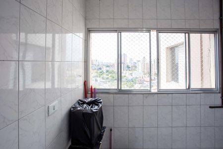 Apartamento para alugar com 75m², 3 quartos e 1 vagaÁrea de Serviço