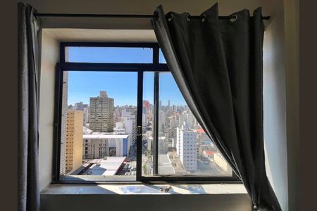 Vista da Sala de kitnet/studio à venda com 1 quarto, 30m² em Vila Itapura, Campinas