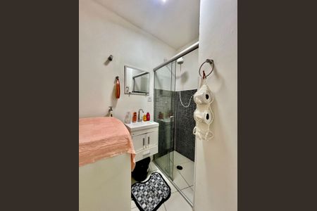 Banheiro de kitnet/studio à venda com 1 quarto, 30m² em Vila Itapura, Campinas