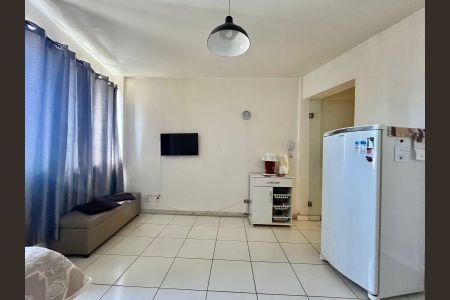 Studio à venda com 30m², 1 quarto e sem vagaSala