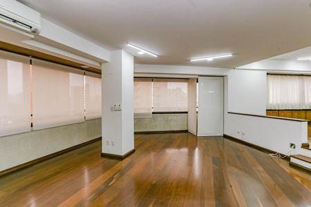 Apartamento à venda com 384m², 3 quartos e 4 vagasSala
