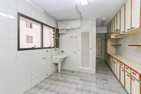 Apartamento à venda com 384m², 3 quartos e 4 vagasÁrea de Serviço