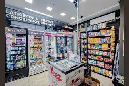 Apartamento à venda com 62m², 2 quartos e 1 vaga Apartamento à venda com 62m², 2 quartos e 1 vagaÁrea comum - Mercado